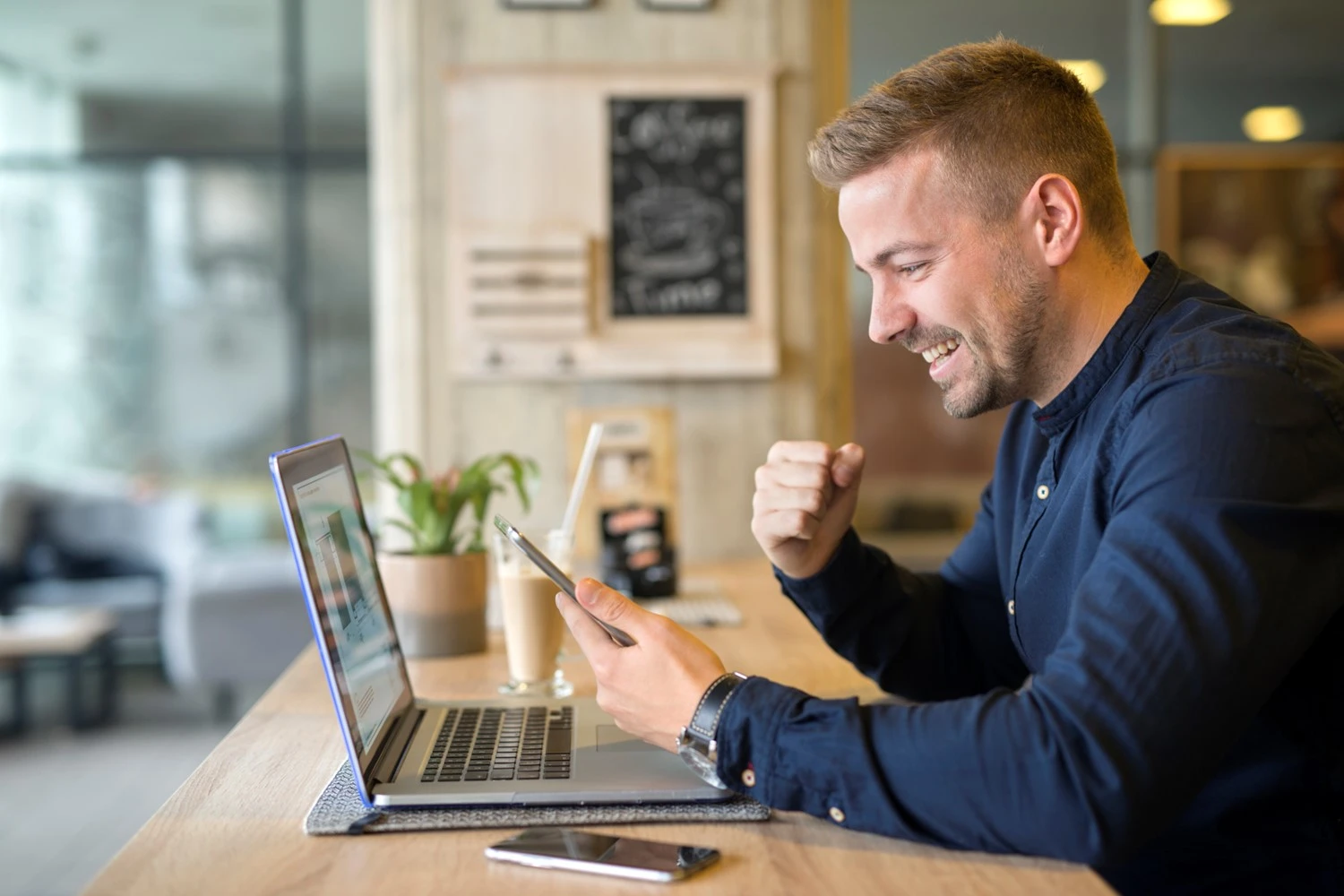 Jak integrovat e-commerce funkce na web a zvýšit prodeje