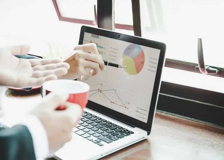 Služba analytika a reporting